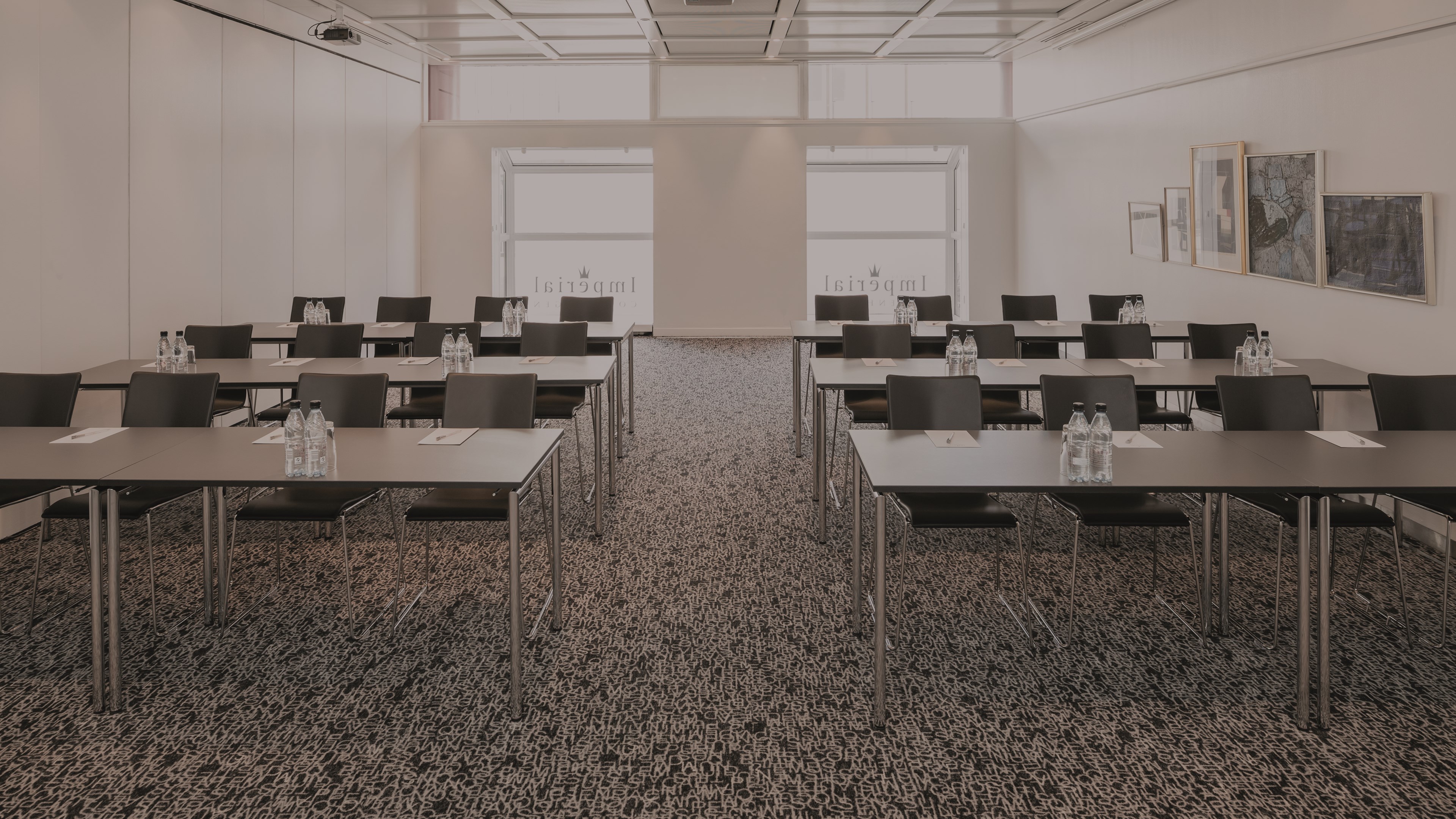 Lot Hotel furniture and equipment